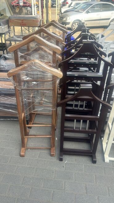 деревянная вешалка напольная: Taxta veşilka — 3