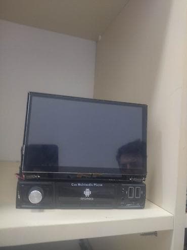 mp4 player: Salam ehtiyat hissəsi kimi ala bilərsiniz. Ekranı işləkdi. Avtomobil — 1