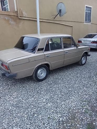 VAZ 2106 sedan - Kuzov: 4 qapılı, bej rəng - Ön faralar: dörd dairəvi