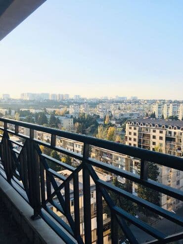 gencede 3 otaqli evlerin qiymeti: 3 otaqlı, Yeni tikili, 135 kv. m — 3