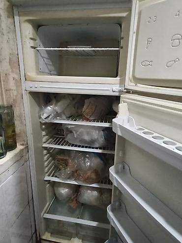 manqal satisi: 2 qapılı Indesit Soyuducu Satılır, rəng - Ağ — 3