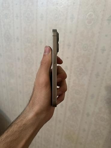 sazz problem: IPhone 15 Pro, 128 GB, Natural Titanium, Simsiz şarj — 4