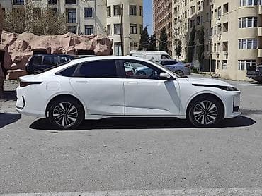 muravey satılır: Changan Qiyuan A05: 1.8 l | 2024 il 85850 km Sedan — 9
