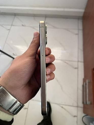 ayfon xr: IPhone 15 Pro Max, 256 ГБ, Natural Titanium, Face ID — 5