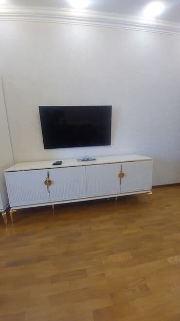 qedimi servant: Yeni, Komod, Masa və oturacaqlar, TV altlığı, Kredit yoxdur, Türkiyə — 3