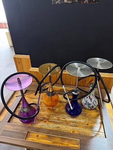 ucuz qelyan: 4 u toplam 480 azn. Her biri 120 azn. Nargilə dəstləri – bir neçə — 5