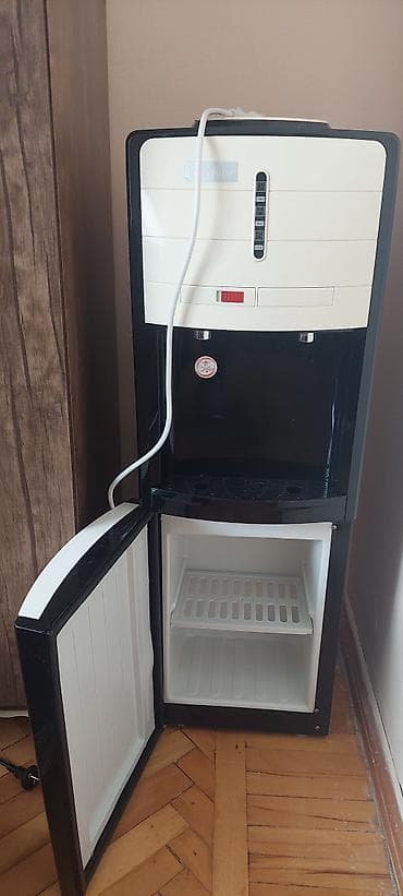 Dispenser Silver, Döşəməüstü, Su isitmə ilə — 1