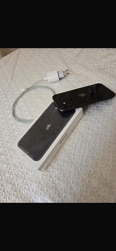 IPhone 11, 128 GB, Qara, Face ID