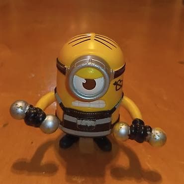 stranger things will: Minion fiquru – birgözlü xarakter dizaynı, sarı gövdə və metalik tək — 1