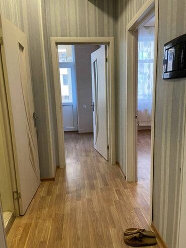 məhəmmədi kirayə: Lökbatanda 12mertebeli binanın 2-ci mərtəbəsində yerləşən ümumi — 8