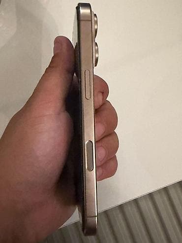 iphone 15 pro barter: IPhone 16 Pro, 128 GB, Natural Titanium, Face ID — 5