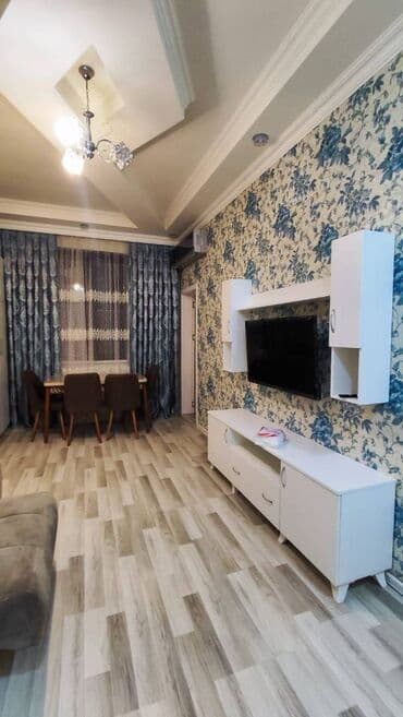 sabuncuda kirayə ev 200 azn: Xətai rayonu,Hezi aslanov metrosuna piyada 5deqiqelik mesafede 12 — 2