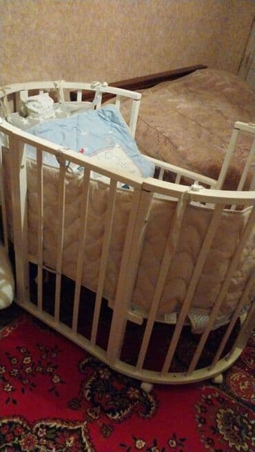 işlənmiş stul: Divan, İşlənmiş, Açılan — 5