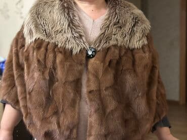 женские свитера с мехом: Qadın üçün xəz pelerin/ponço. - Material: təbii xəz görünüşlü, tünd — 1