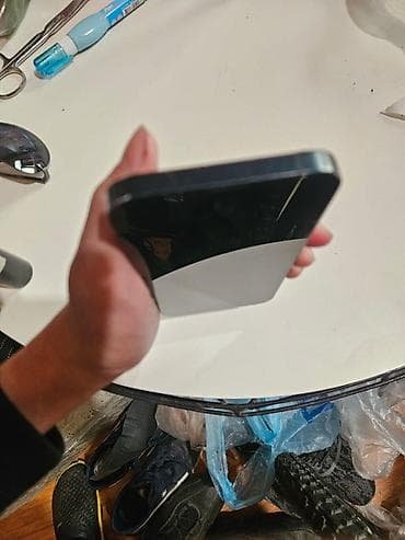 hp netbook mini: IPhone 14, 128 GB, Blue Titanium, Face ID — 6