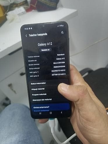 Техника и электроника: Samsung Galaxy A12, 32 ГБ, цвет - Черный, Две SIM карты — 3