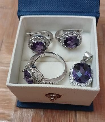Dəstə daxildir: Üzük, Sırğa, Kulon, Gümüş, 925 Əyar, 15 g