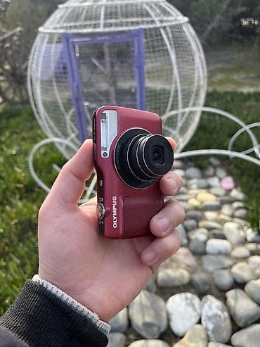 adabdır: OLYMPUS VG-170 14MP. Adabtor — 2