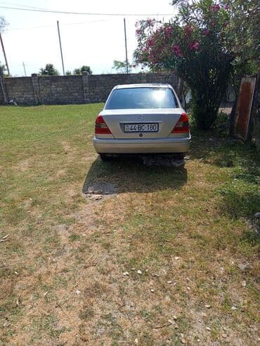 faizsiz kreditlə maşın: Mercedes-Benz C 180: 1.8 l | 1994 il Sedan — 4