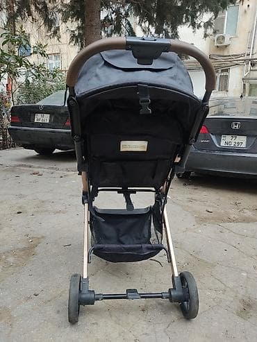 Manejlər: Klassik gəzinti arabası, İşlənmiş — 2