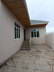 3 otaqlı, 100 kv. m, Kredit yoxdur, Yeni təmirli