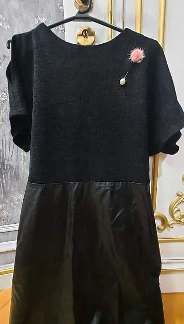 Qadın geyimi – qara rəngli iki materialın kombinasiyalı don - Üst