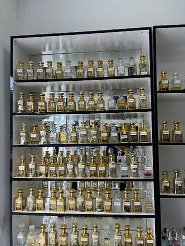 Təcili satılır 130-140-ədəd kufşindi 2ədəd ətir yazı aparatıdı 100+