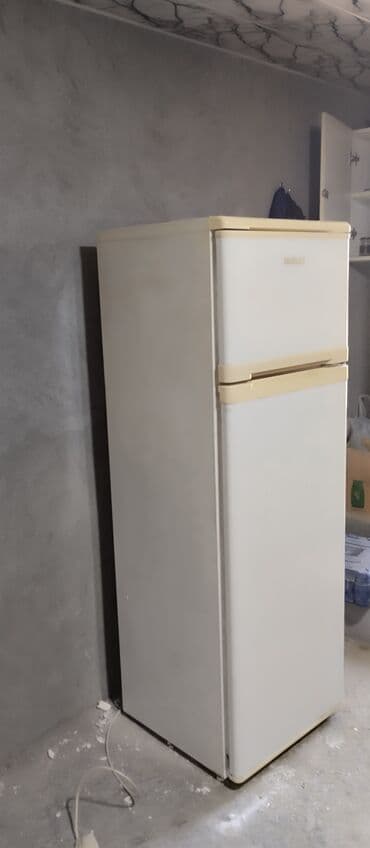 işlənmiş soyuducu: İşlənmiş 2 qapılı Beko Soyuducu Satılır, rəng - Ağ — 1