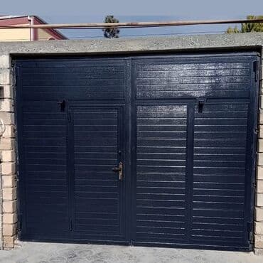 чугунная ванна продать: Naxışlı, qara rəngli ikiqapılı dəmir darvaza, üstündə və qapılarında — 14