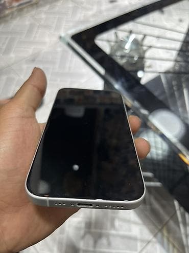 iphone 16 e satış: IPhone 16, Ağ — 1