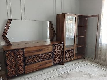 Mebel dəsti – komod+güzgü və vitrin şkaf - Material: ağac teksturalı lalafo.az -da Mebel dəsti – komod+güzgü və vitrin şkaf - Material: ağac teksturalı
