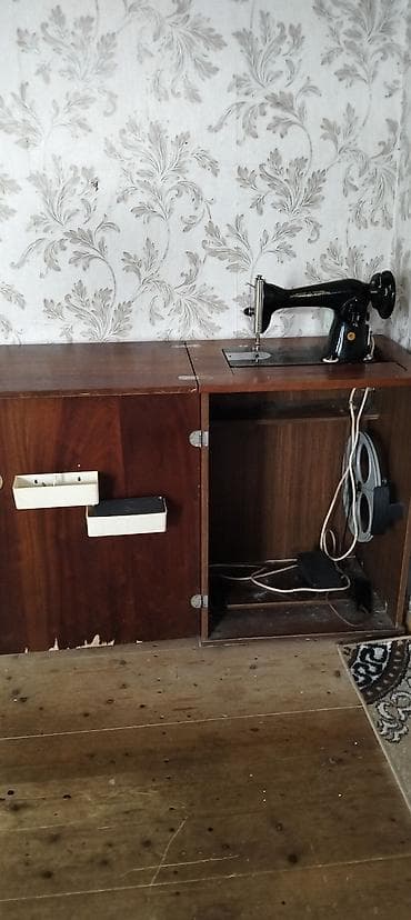 video yukle az: Elektrik tikiş maşını və şkaf-stol komplekti - Klassik, ağır metal — 4