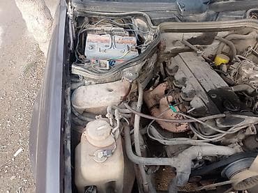 mercedes mikro: Mercedes-Benz W124: 2.3 l | 1991 il Pikap — 9