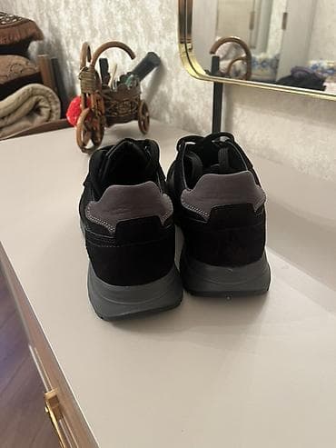 Krasofkalar və idman ayaqqabıları: Yenidir.41 razmer.Derimod — 3