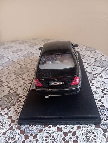 модель: Mercedes, 2006 год, 1:8, Железо, Самовывоз — 4