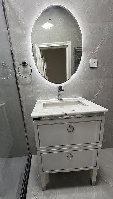 Moydadır güzgü ilə birgə, yaxşı vəziyyətdə, 70 azn