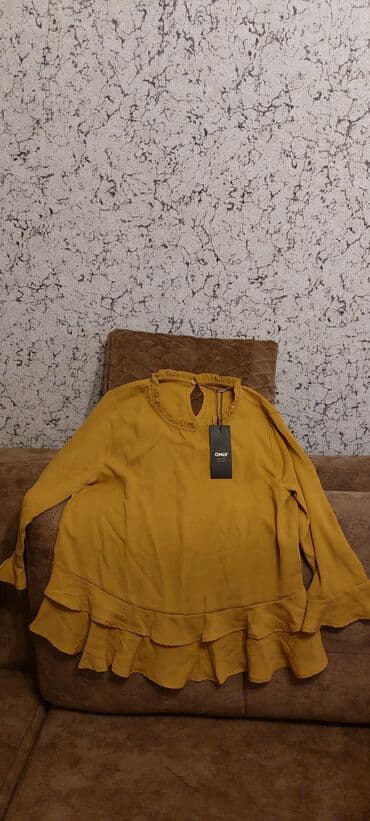 toxunma qadın köynəkləri: 36 olcu olsada 38 olcuyede geder. Bow modeldi — 2