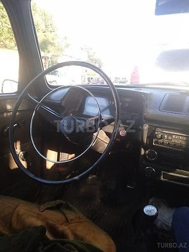 vaz 2107 arxa kapot: Moskviç 412: 1.5 l | 1990 il 1500 km Sedan — 4