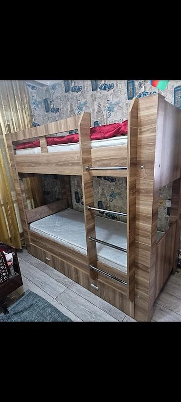 Oğlan və qız üçün, İşlənmiş, Çarpayı, Matras ilə, Siyirməli lalafo.az -da Oğlan və qız üçün, İşlənmiş, Çarpayı, Matras ilə, Siyirməli