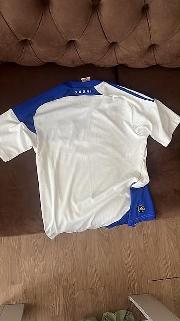 adidas different: Futbolka, Adidas, S — 1