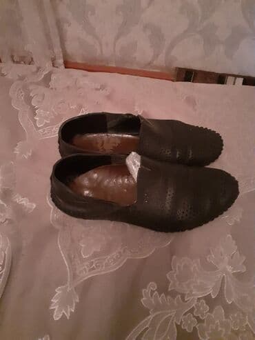 kişi üçün çimərlik ayaqqabısı: Kişi ayaqqabıları dəsti 4cutdu razmerler 40 hamisi bir yerde satilir — 6