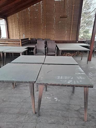 тап аз мебель бу: Restoran/kafe avadanlıqları və mebel komplekti Tərkib: - Zal mebeli — 5