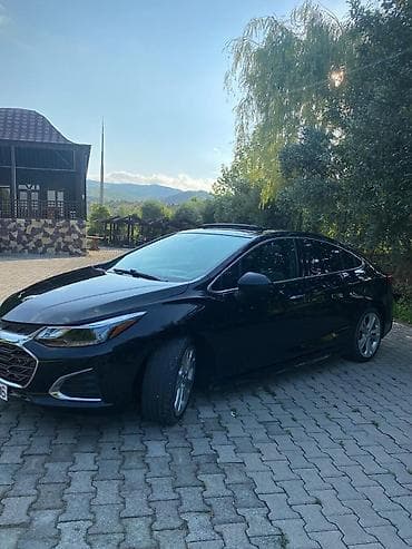 prado sukan: Chevrolet Cruze sedan – qara rəng, şık dizayn və zəngin komplektasiya — 9