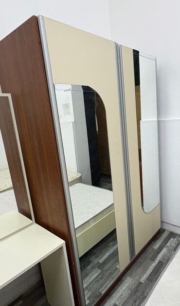 Qarderob, paltar dolabı lalafo.az -da Qarderob, paltar dolabı