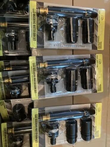 su çənəri: Su vuran başlıq Təziq ilə su vurur Dəmir korpus sadəcə olaraq — 5