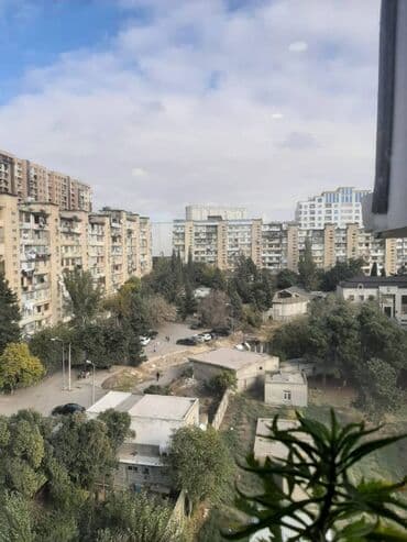 9 mkr yeni tikililer: 2 otaqlı, Yeni tikili, m. Əhmədli, 60 kv. m — 18