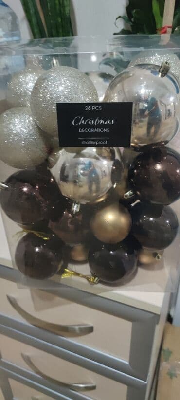 ağ çiçəyim: Yeni il oyuncaqları və bəzəkləri — 5