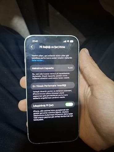 samsung not 3: IPhone 13, Ağ — 4