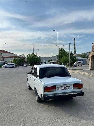 raf 4: VAZ (LADA) 2107: 1.6 l | 2002 il 90000 km Sedan — 7