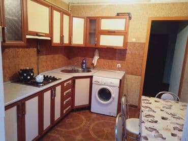 naximovda satilan evler: Səməd marketin yaxınlığında 2 otaqlı mənzil kirayə verilir. 5.4 — 1